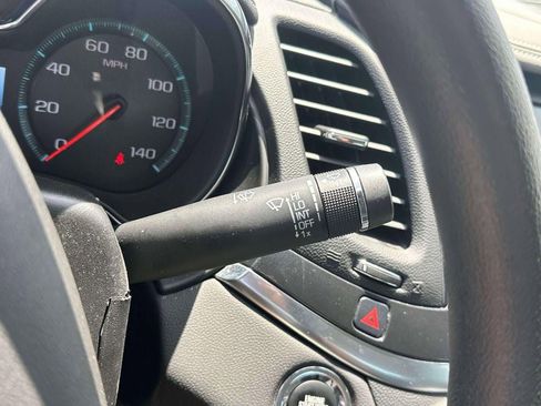 Used 2018 Chevrolet Impala LS FWD image 25