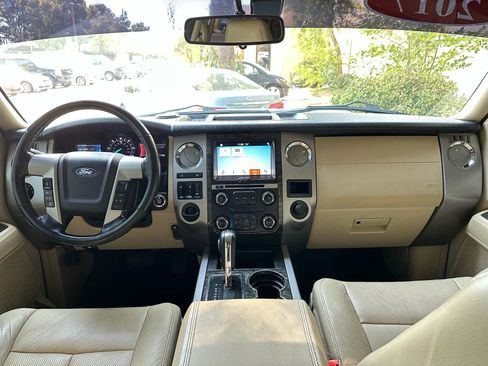 Used 2017 Ford Expedition EL Limited image 20