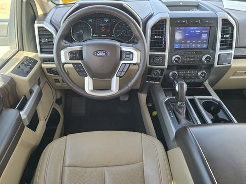 Used 2019 Ford F150 Lariat w/ Equipment Group 502A Luxury image 21
