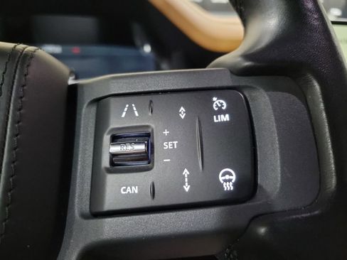 Used 2022 Land Rover Defender 110 X image 16