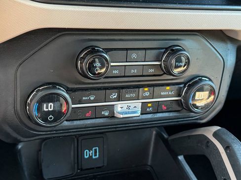 Used 2023 Ford Bronco Big Bend AWD/4WD image 30