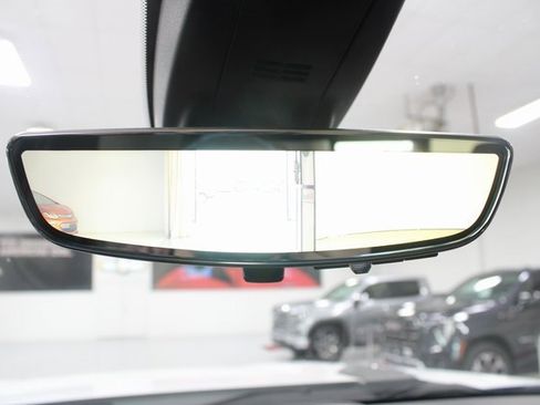 Used 2022 Chevrolet Silverado 2500 High Country w/ Z71 Off-Road Package image 3