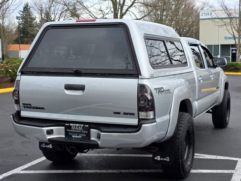 Used 2006 Toyota Tacoma 4X4 DOUBLE CAB V6 LONG BED / D image 8