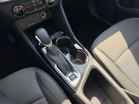 Used 2025 Buick Encore GX Preferred image 39