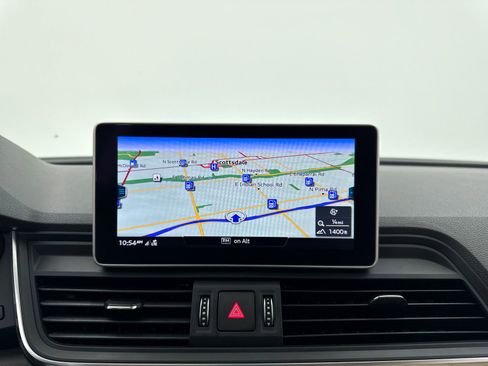 Used 2019 Audi Q5 2.0T Premium Plus w/ Premium Plus Package AWD/4WD image 22