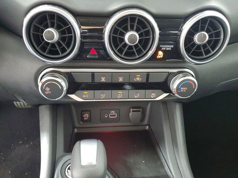 New 2025 Nissan Sentra S image 18