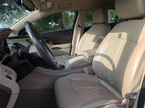 Used 2013 Buick LaCrosse Leather FWD image 16