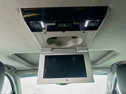 Used 2015 Chevrolet Tahoe LT image 40