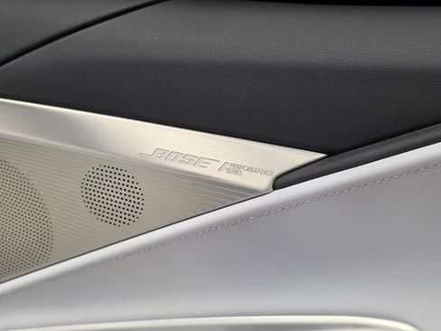Used 2020 Chevrolet Corvette Stingray Preferred Cpe w/ 2LT Preferred Equipment Group RWD image 21