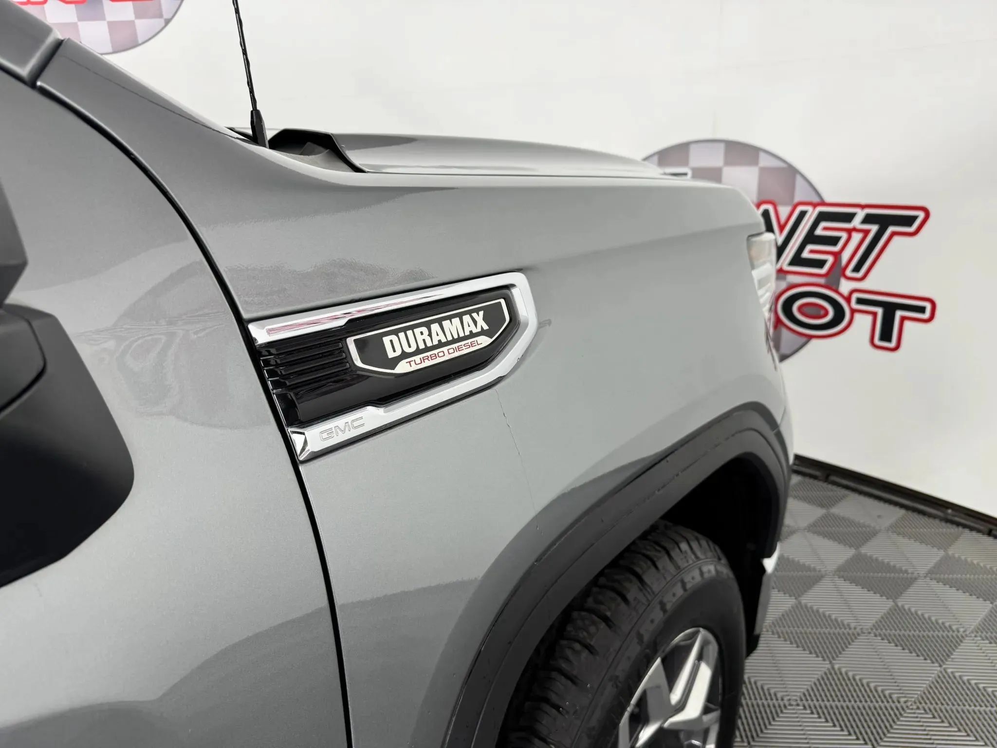 Used 2023 GMC Sierra 1500 SLT w/ SLT Premium Package AWD/4WD image 31