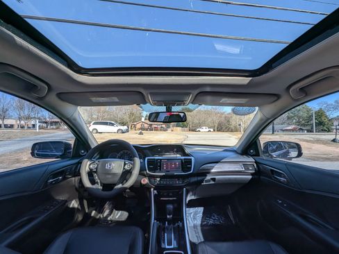 Used 2016 Honda Accord EX-L image 15