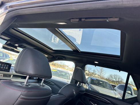 Certified 2025 Honda Pilot Black Edition image 16