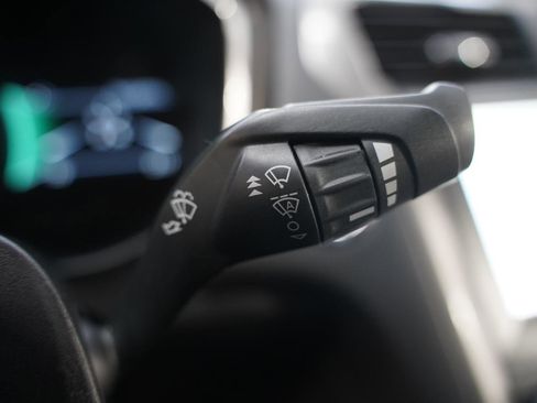 Used 2020 Ford Fusion SEL image 18