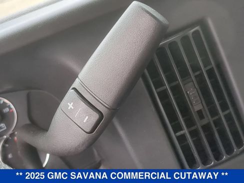 New 2025 GMC Savana 3500 RWD image 13