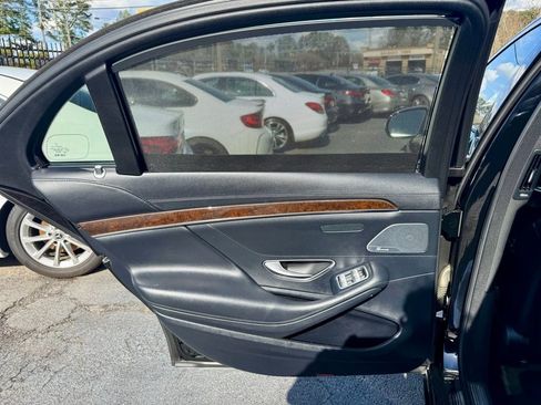 Used 2015 Mercedes-Benz S 550 4MATIC Sedan image 36