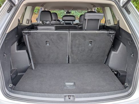 Used 2019 Volkswagen Atlas SE AWD/4WD image 18