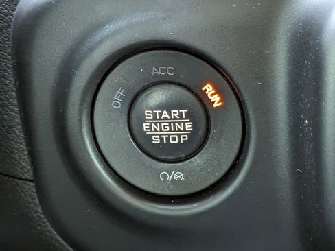 Used 2021 Jeep Gladiator Mojave image 31