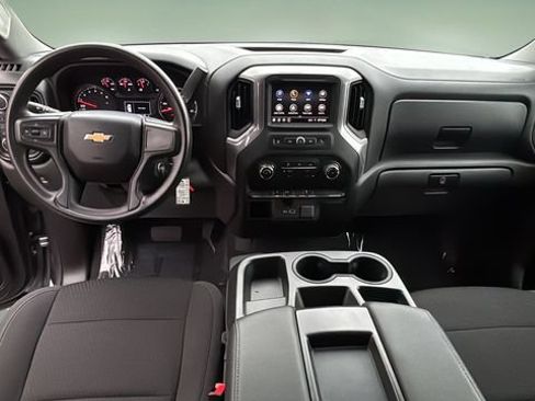 Used 2022 Chevrolet Silverado 1500 Custom AWD/4WD image 16