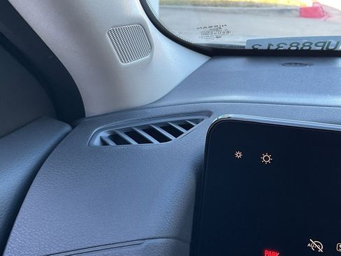 New 2026 Nissan Sentra SV w/ SV Convenience Package image 25