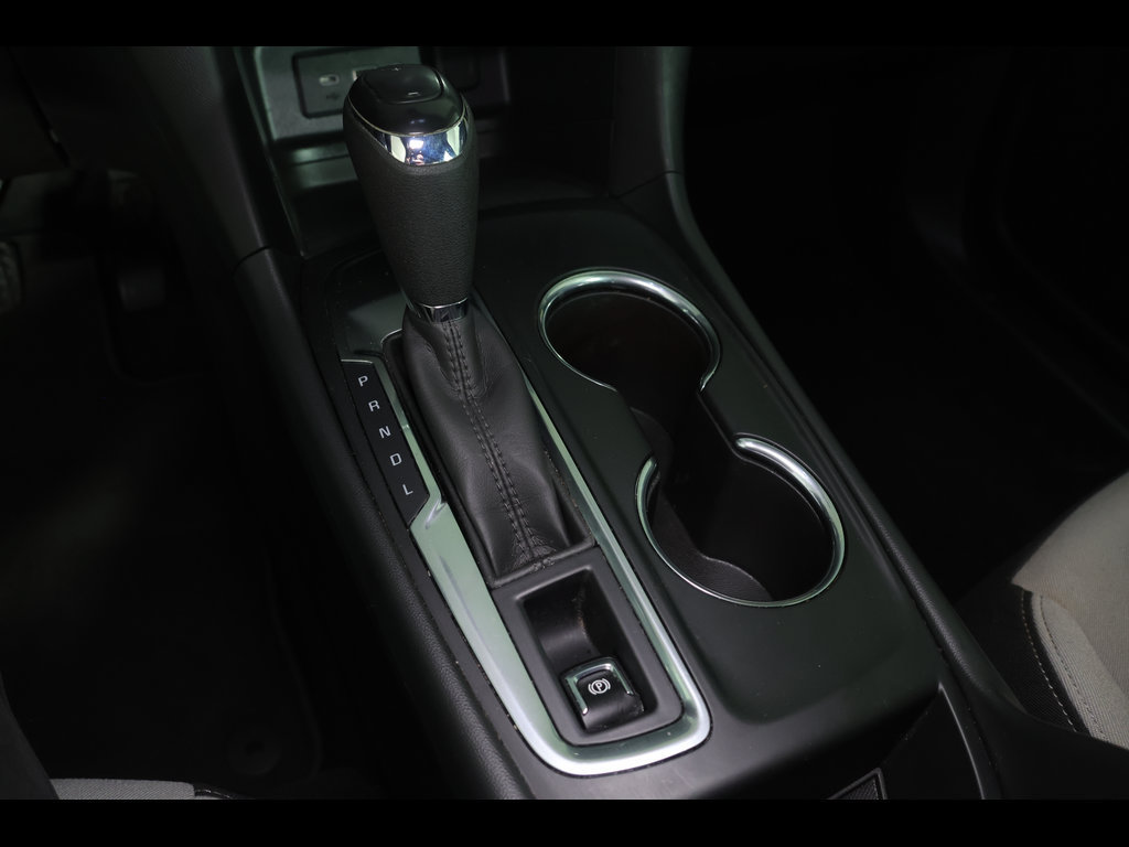 Used 2020 Chevrolet Equinox LS FWD image 25