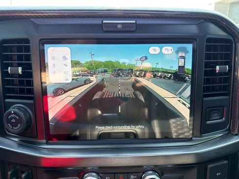 Used 2025 Ford F250 Lariat w/ Lariat Ultimate Package AWD/4WD image 36