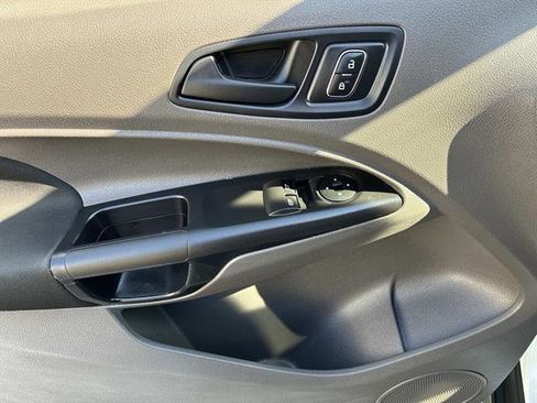 Used 2020 Ford Transit Connect XL image 19