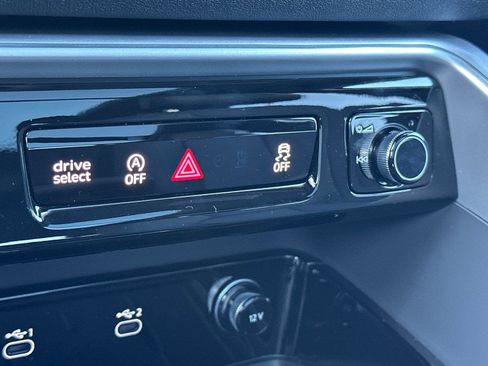 New 2025 Audi Q5 Premium image 20