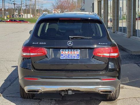 Used 2016 Mercedes-Benz GLC 300 4MATIC image 4