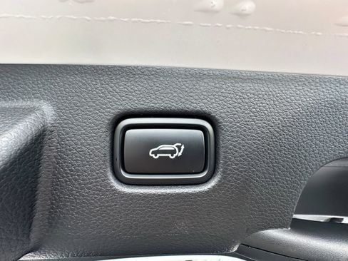 New 2026 Kia Seltos SX image 14