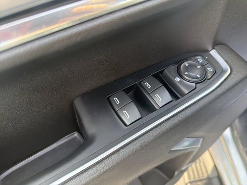 Used 2024 GMC Sierra 1500 Elevation w/ LPO, Elevation Black Package AWD/4WD image 5
