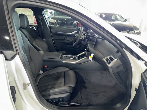 New 2026 BMW i4 xDrive40i w/ M Sport Package AWD/4WD image 9