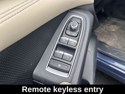 Used 2023 Subaru Ascent Limited image 19