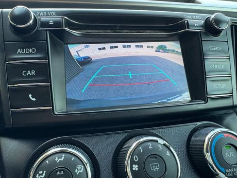 Used 2017 Toyota RAV4 LE w/ All Weather Liner Package AWD/4WD image 17