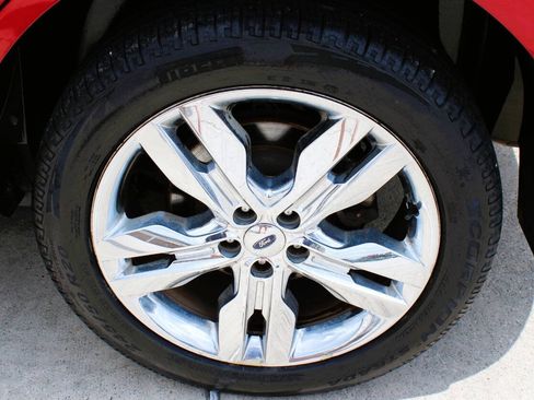 Used 2013 Ford Edge Limited FWD image 12