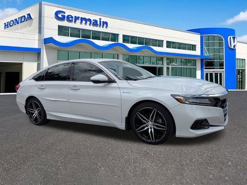 Certified 2021 Honda Accord Touring image 3