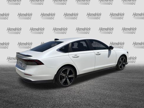 Used 2024 Honda Accord Sport image 9