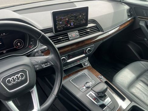 Used 2018 Audi Q5 2.0T Premium Plus w/ Premium Plus Package image 26