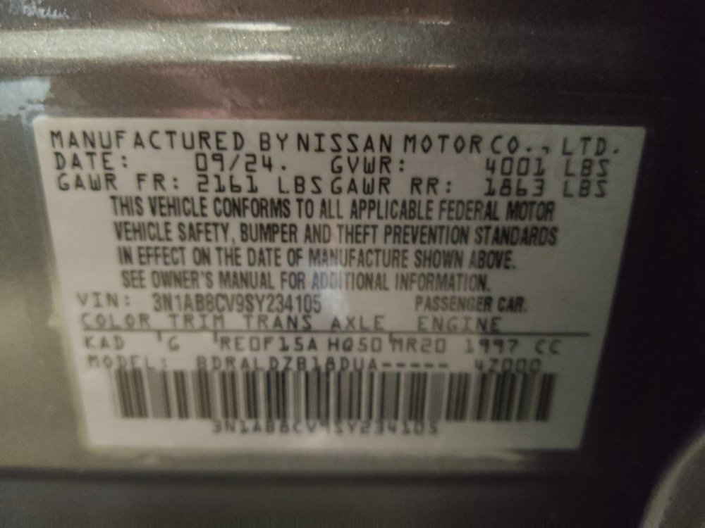 Used 2025 Nissan Sentra SV FWD image 33