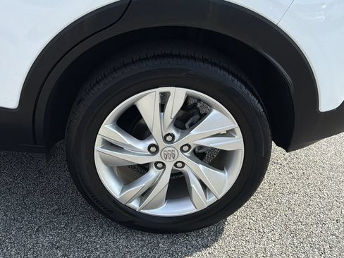 Used 2024 Buick Encore GX Preferred w/ Comfort Package FWD image 31
