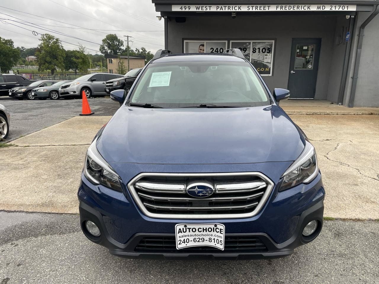 Used 2019 Subaru Outback 2.5i Premium AWD/4WD image 2