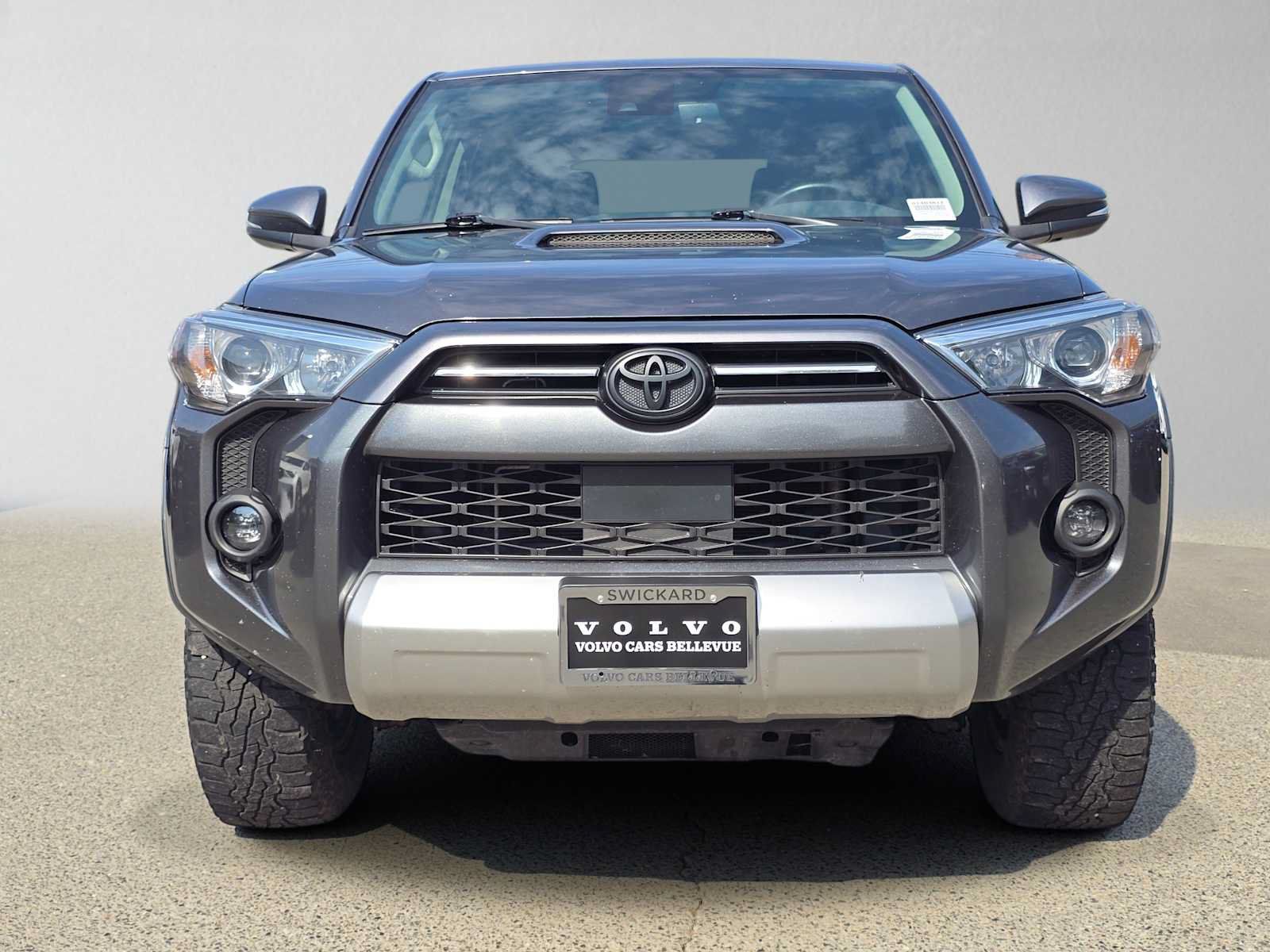Used 2023 Toyota 4Runner TRD Off-Road Premium w/ Moonroof Package AWD/4WD image 8
