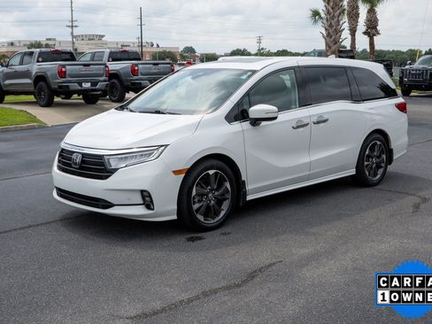 Used 2024 Honda Odyssey Elite image 7