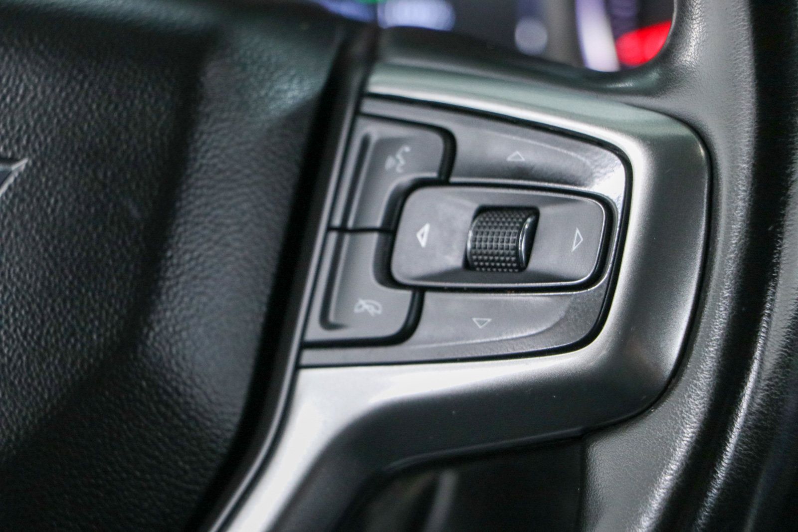 Used 2023 Chevrolet Silverado 2500 LT w/ Convenience Package AWD/4WD image 15
