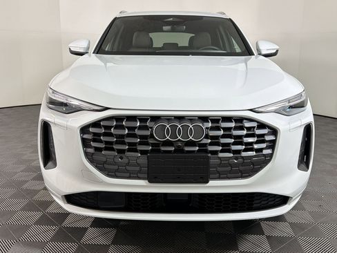 Certified 2025 Audi Q5 Premium w/ Premium Plus AWD/4WD image 6