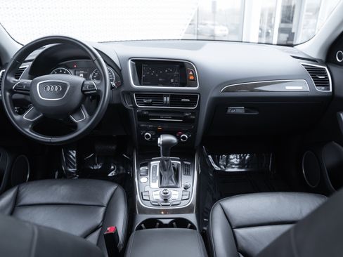 Used 2016 Audi Q5 2.0T Premium Plus w/ Technology Package image 8