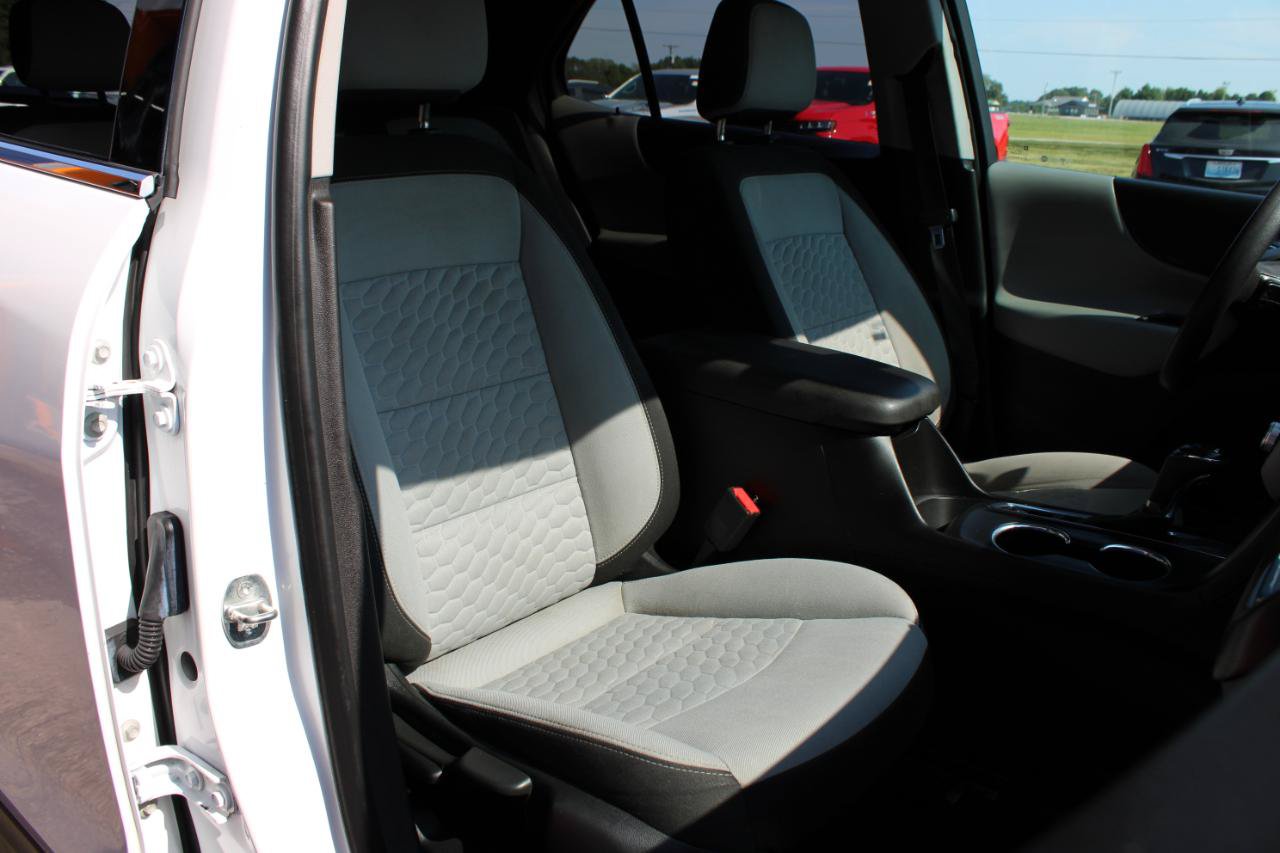 Used 2020 Chevrolet Equinox LT FWD image 50