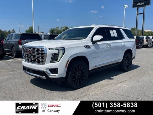 Used 2026 GMC Yukon Denali w/ Denali Reserve Package AWD/4WD image 1