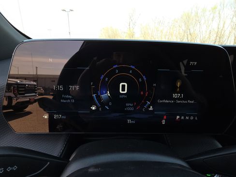 New 2026 Chevrolet Equinox LT w/ Convenience Package II image 16