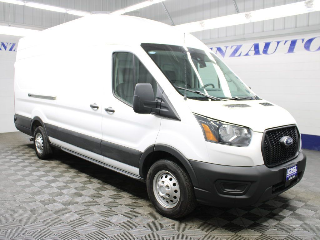 Used 2025 Ford Transit 250 148 High Roof Extended AWD w/ Load Area Protection Package image 3