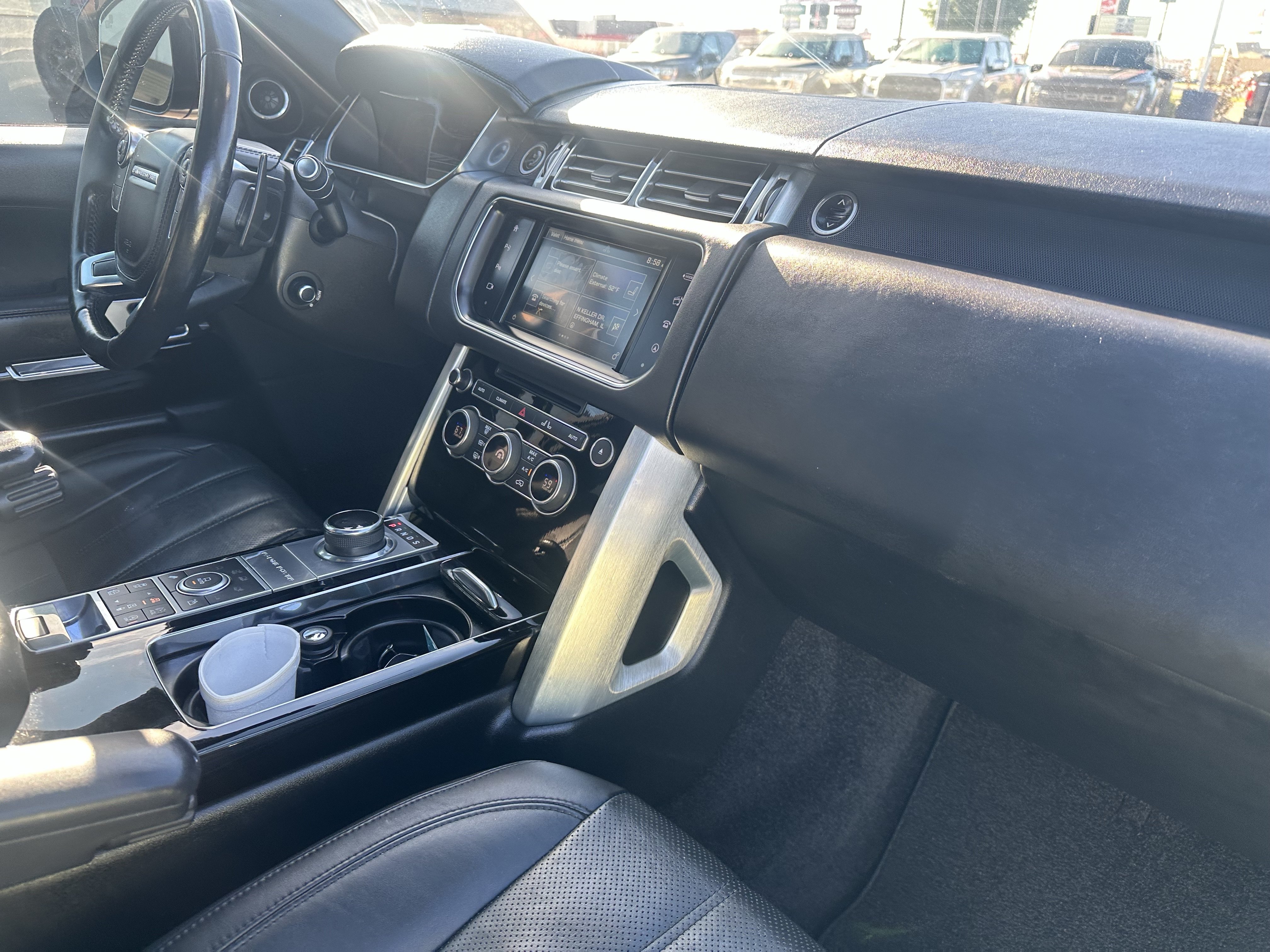 Used 2016 Land Rover Range Rover Supercharged AWD/4WD image 13